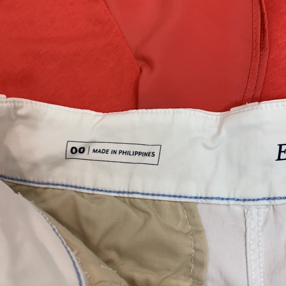 Vineyard Vines 5" Every Day Shorts, White - Picture 6 of 6